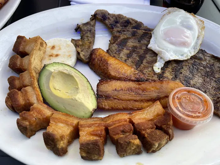 Las Delicias restaurant/ Bakery Picture 7