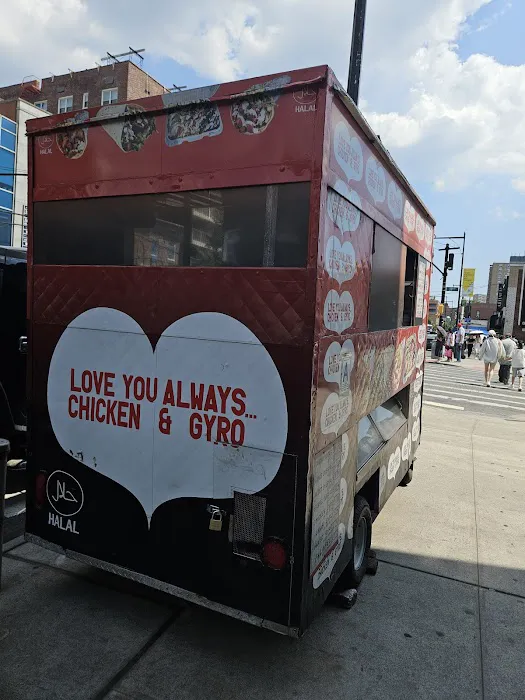 Madina’s Halal Cart Picture 8