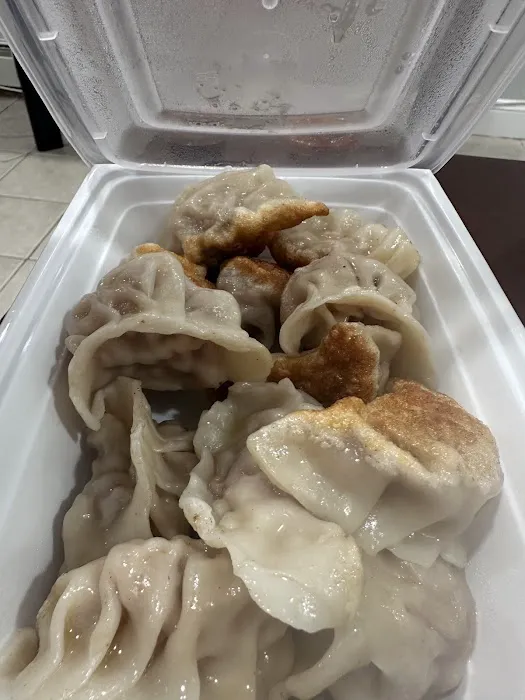 Liu Ji Sichuan Noodle House Picture 1