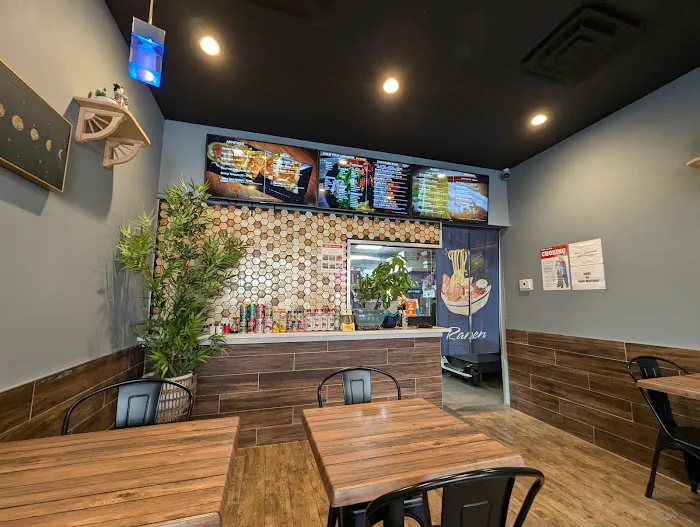 Sukiya Ramen & Poke Picture 7