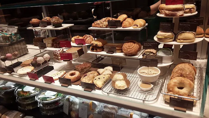 Starbucks Picture 9