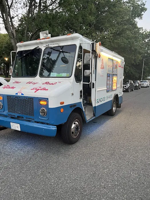 Nicks Mister Softee Picture 4