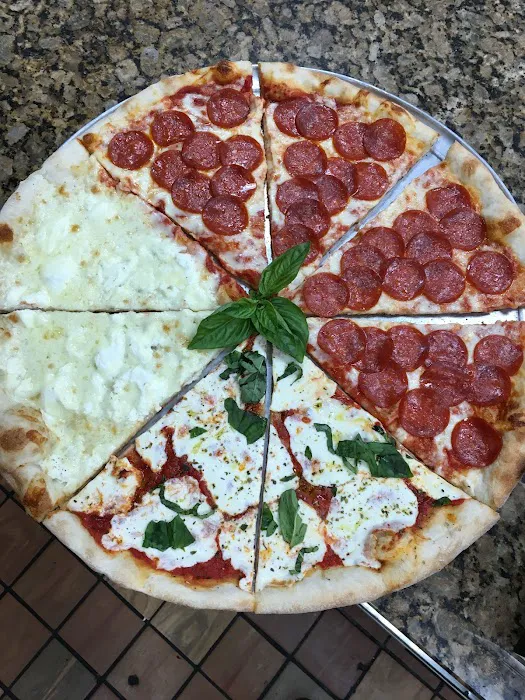 Graziella Pizza Picture 10