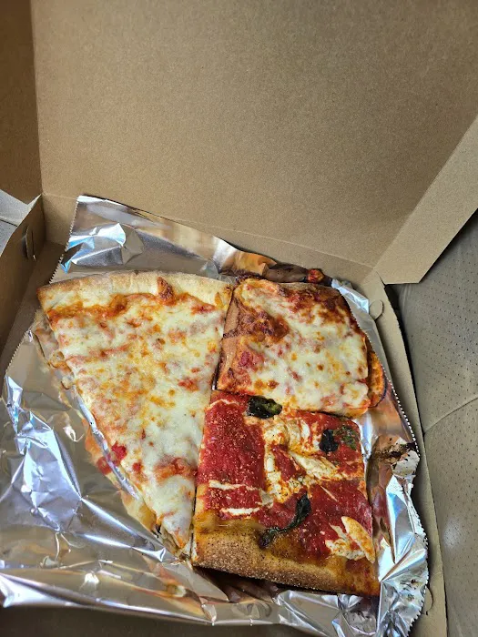 Graziella Pizza Picture 3