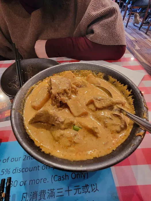 Yummy Noodle House Picture 9