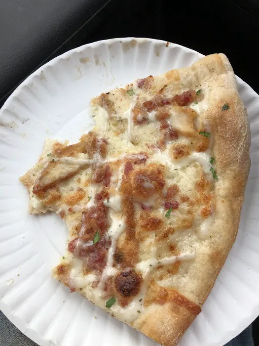 Luigi Pizza Picture 5