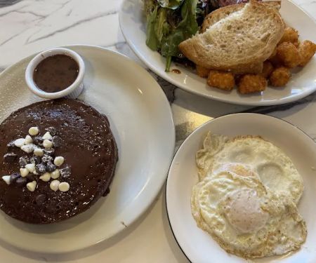 Belly Cake Pancake House
