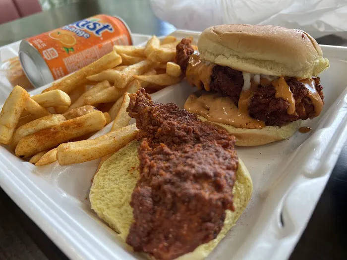 Chick N Drip (Nashville Hot Chicken) Picture 8