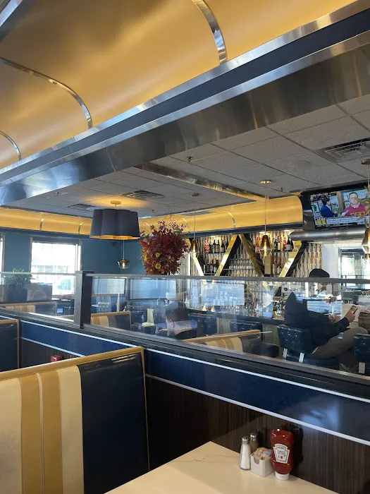 Neptune Diner Bayside Picture 4