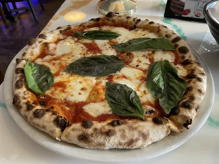 Valdari Ristorante Picture 9