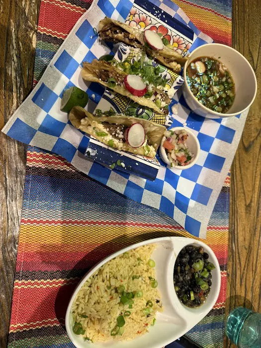 Tipsy Tequila and Taco Bar Picture 6