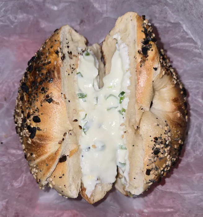 Peter's Hot Bagels Picture 8