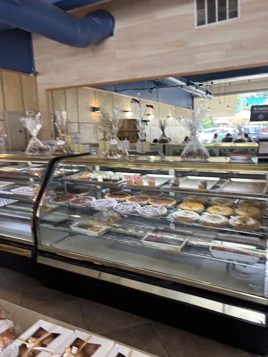 Elite Pastries Cafe Picture 1