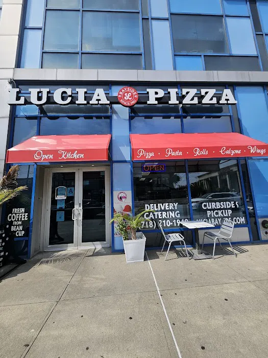 Lucia Pizza Bayside Picture 2