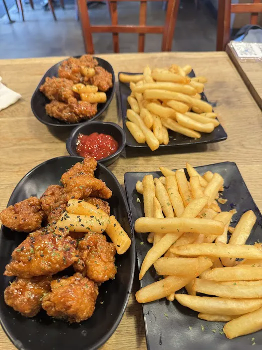 Modoo Chicken and Noodle Bar Picture 10