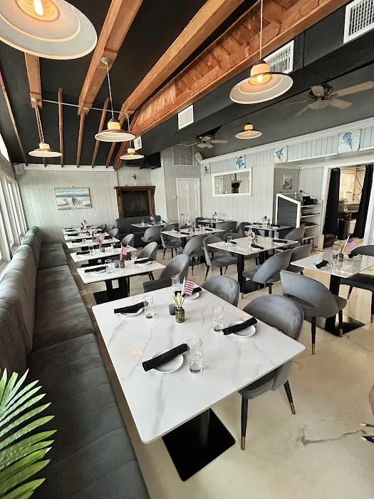 Dakota's On The Cove Picture 8