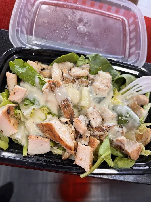 Muscle Maker Grill Picture 10