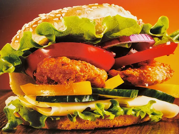 LP CORNER DELI Picture 3