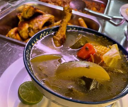 El Milagro Grill & Bar