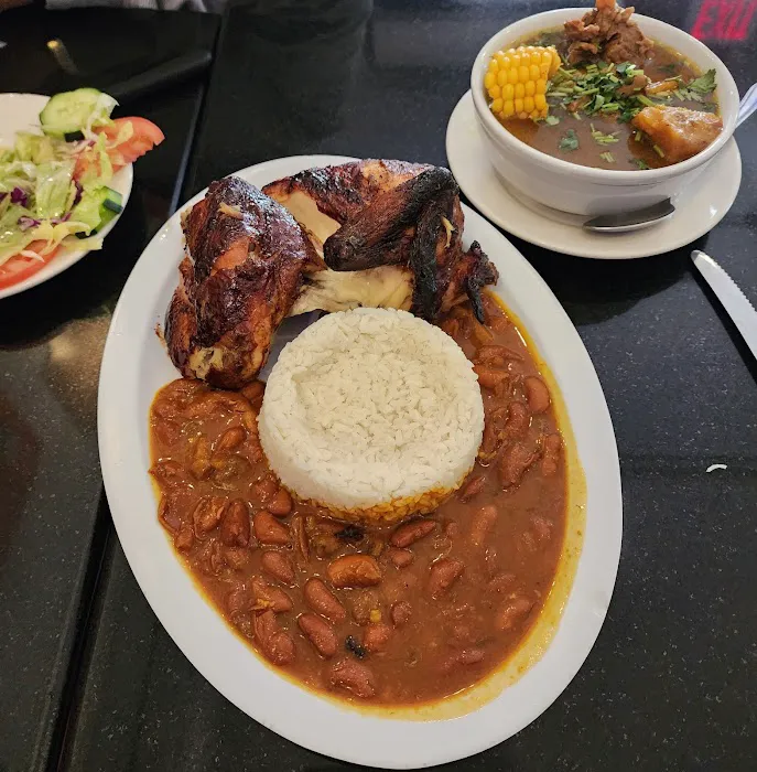 Rico's Chicken Pollo's a la brasa Picture 9