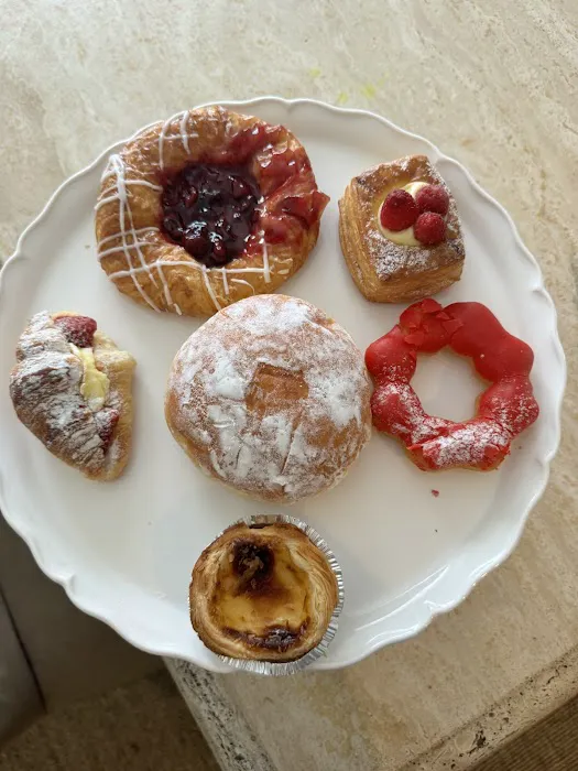 Paris Baguette Picture 2