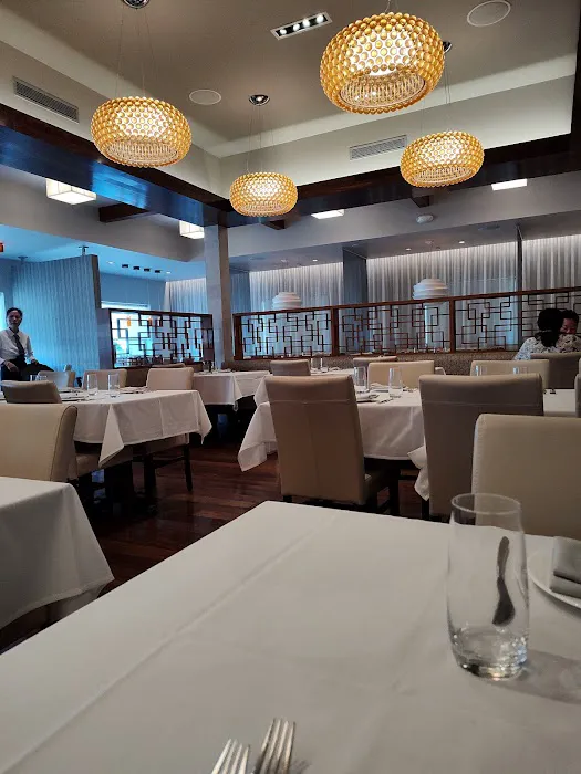 Moonstone Modern Asian Cuisine & Bar Picture 8