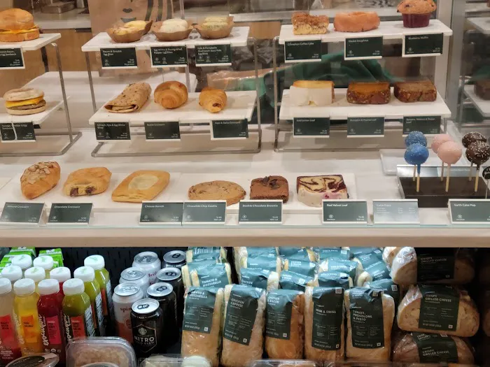 Starbucks Picture 3