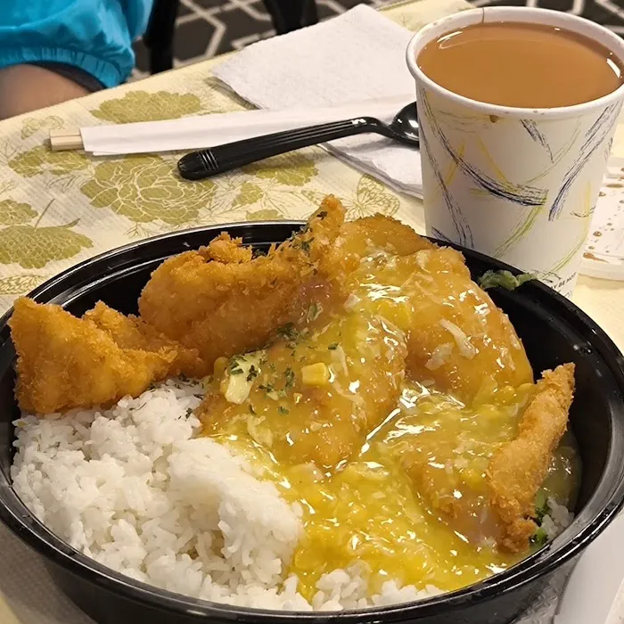 MARATHON CAFE Picture 6