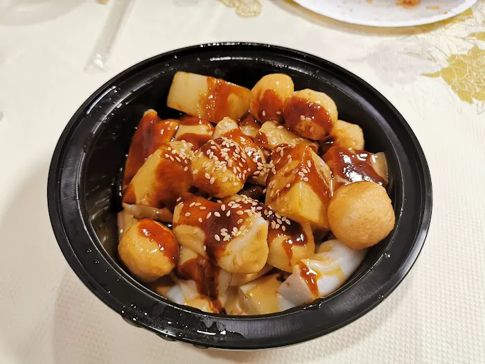 MARATHON CAFE Picture 8