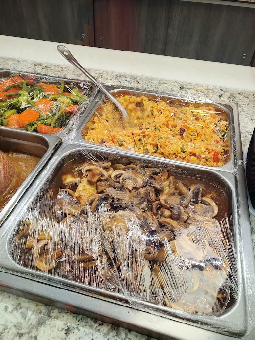 Marathon Food Shop Picture 7