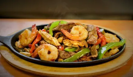 El Huarache Mexican Grill Picture 2