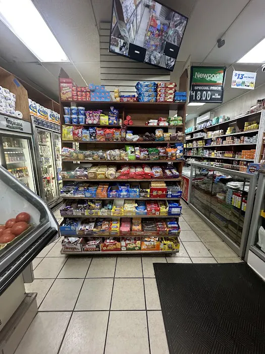 Moses Deli Picture 4