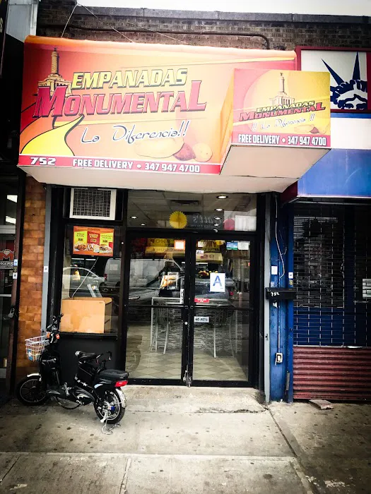 Empanadas Monumental Picture 10