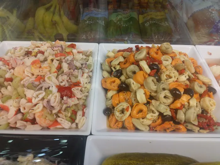 Casa Doro Deli Picture 2