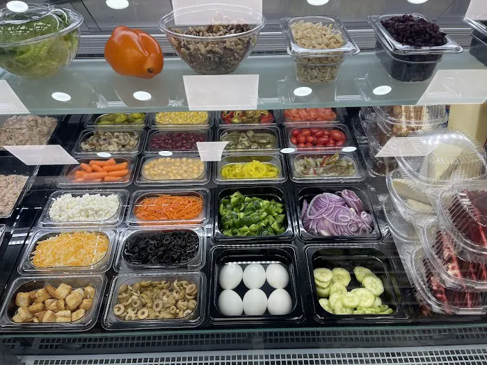 The B deli Picture 10