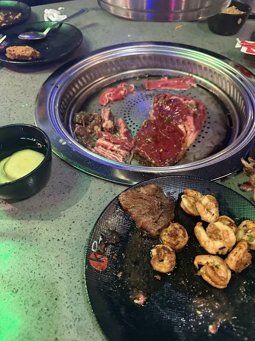 KPOT Korean BBQ & Hot Pot Picture 2