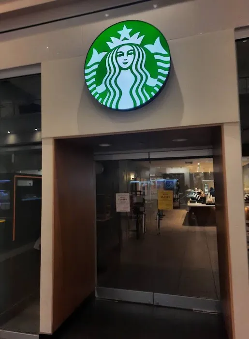 Starbucks Picture 3