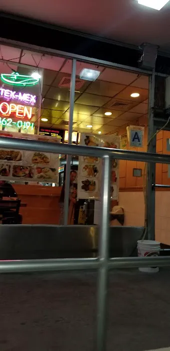 ANDY’S Taco Japanese & Mexican Food Picture 8