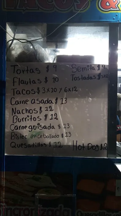 Tacos & Pupusas Victoria Picture 3