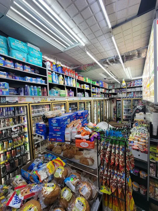 Friend's Deli & Grocery Store Picture 7