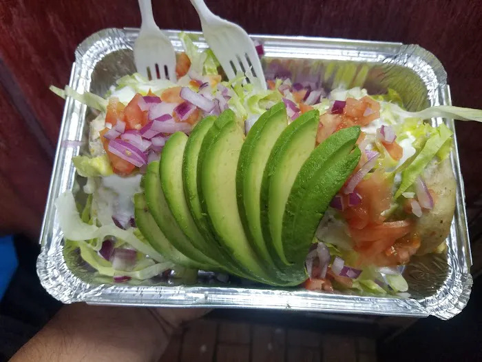 Friend's Deli & Grocery Store Picture 3