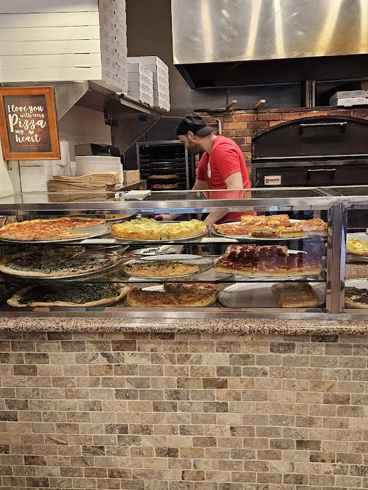 Lo Duca Pizza Picture 1