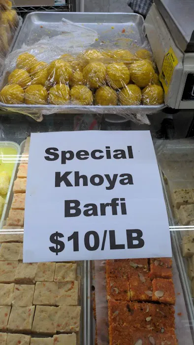 Shandar Sweets & Restaurant Picture 6