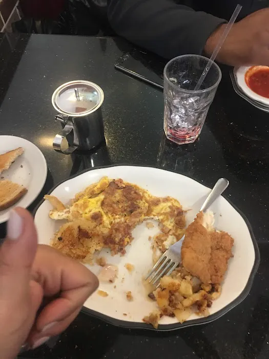 Pablo's Diner Picture 9