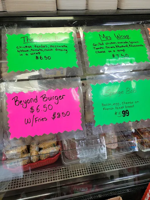 Plaza Gourmet Deli Picture 9