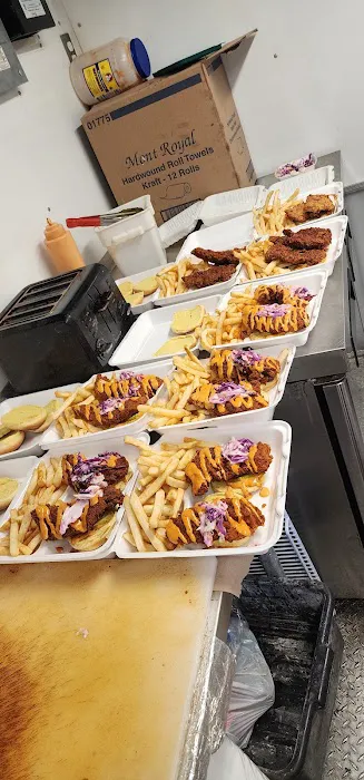 Brooklyn - Sam’s Hot Chicken Picture 7