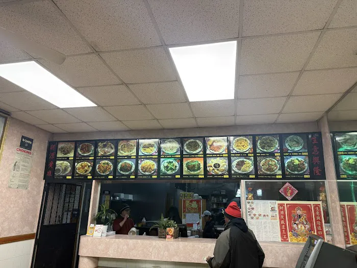 Family Kitchen Picture 1