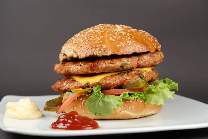 Mir Burger Picture 3