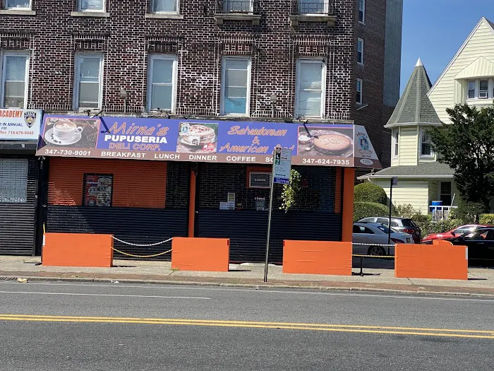 Mirna's Pupuseria Picture 5