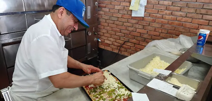 Napoli Pizza Picture 4
